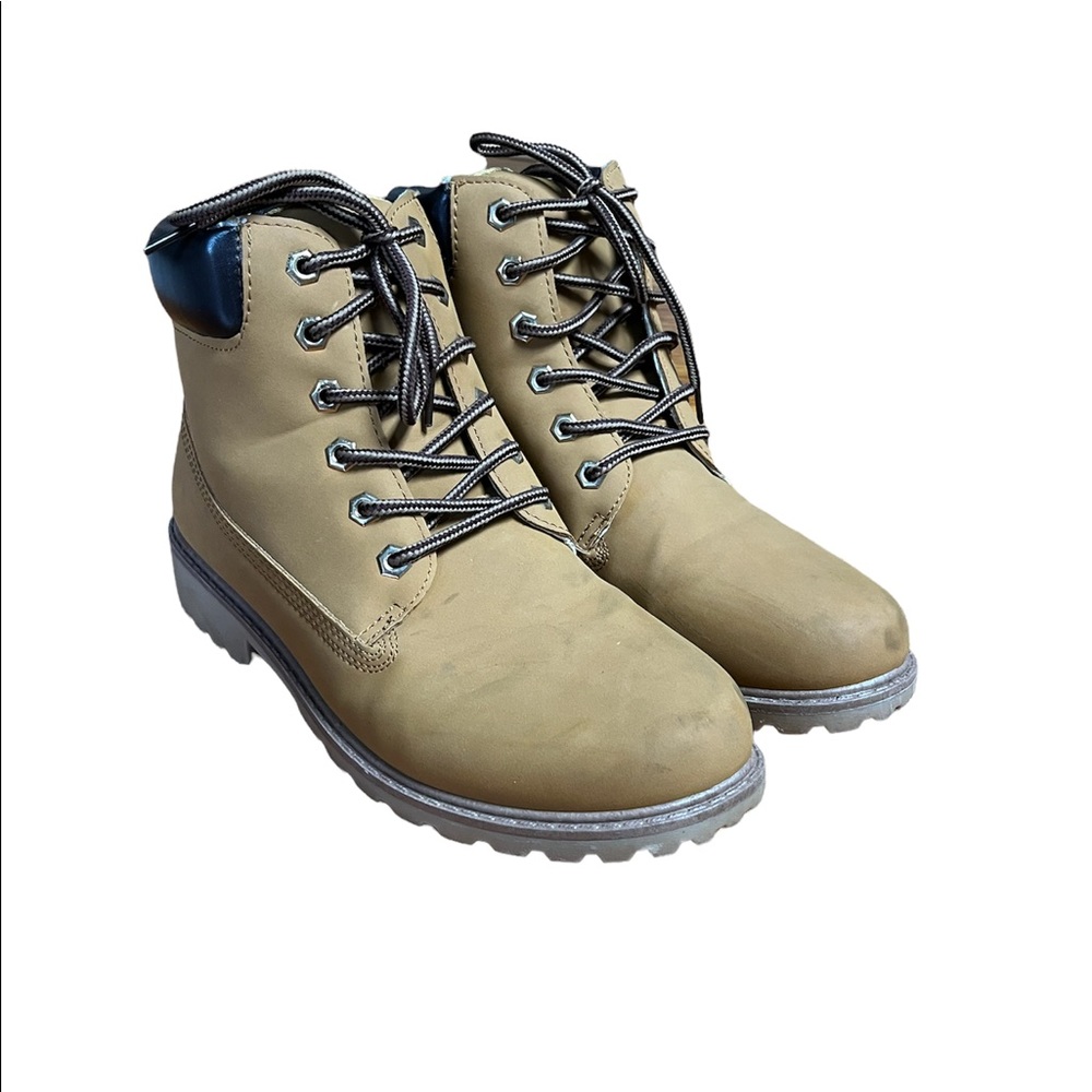 Womens boots size 10 ankle unbranded Timberland style - Picture 1 of 5